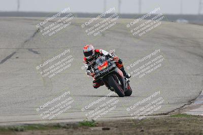 media/Nov-29-2025-TrackDaz (Sat) [[10ae2d9bce]]/A Group/Session 3 (Outside Grapevine)/